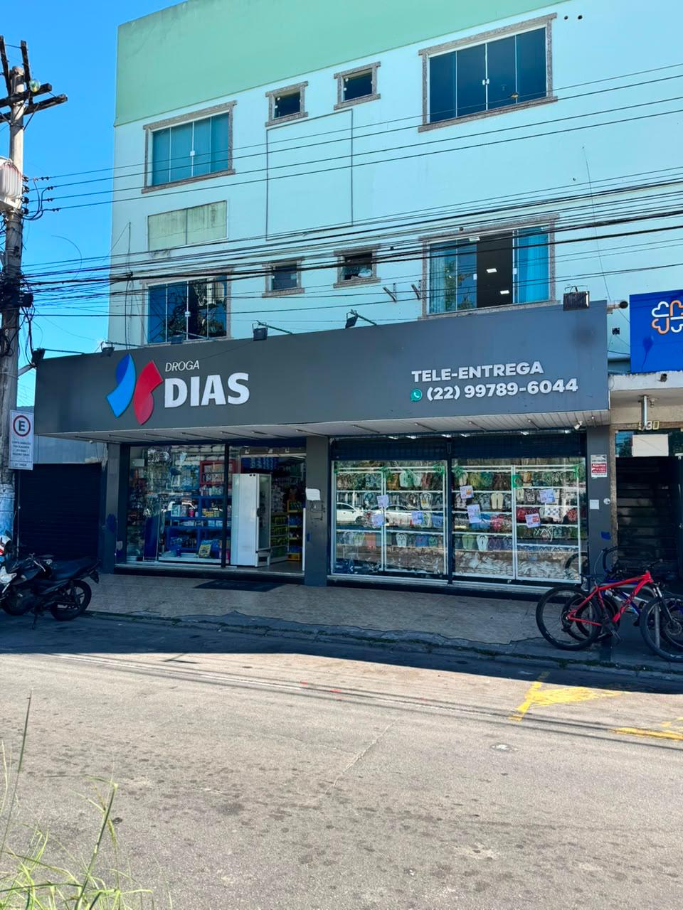 Fachada da Droga Dias em Macae